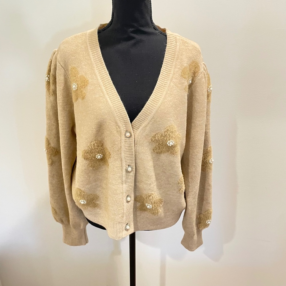 Nanette‎ Lepore Beige Embellished Floral Fuzzy Button Up Cardigan Sweater XL - Picture 2 of 8